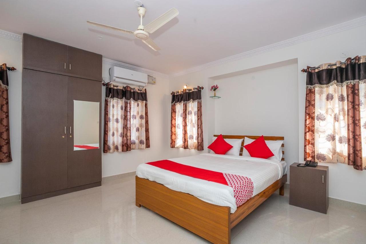 Oyo 27839 Manyata Residency Hotel Бангалор Екстериор снимка
