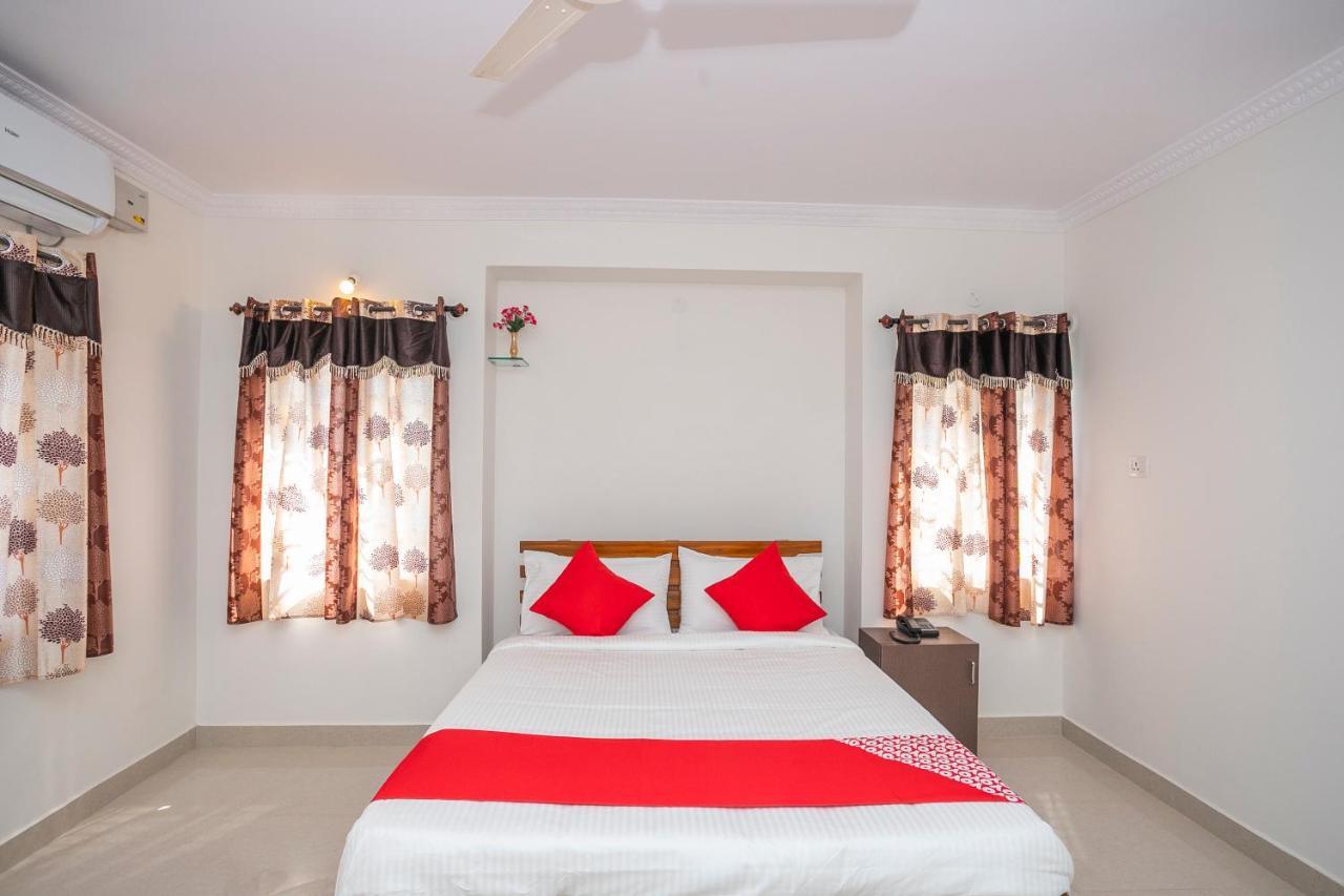 Oyo 27839 Manyata Residency Hotel Бангалор Екстериор снимка