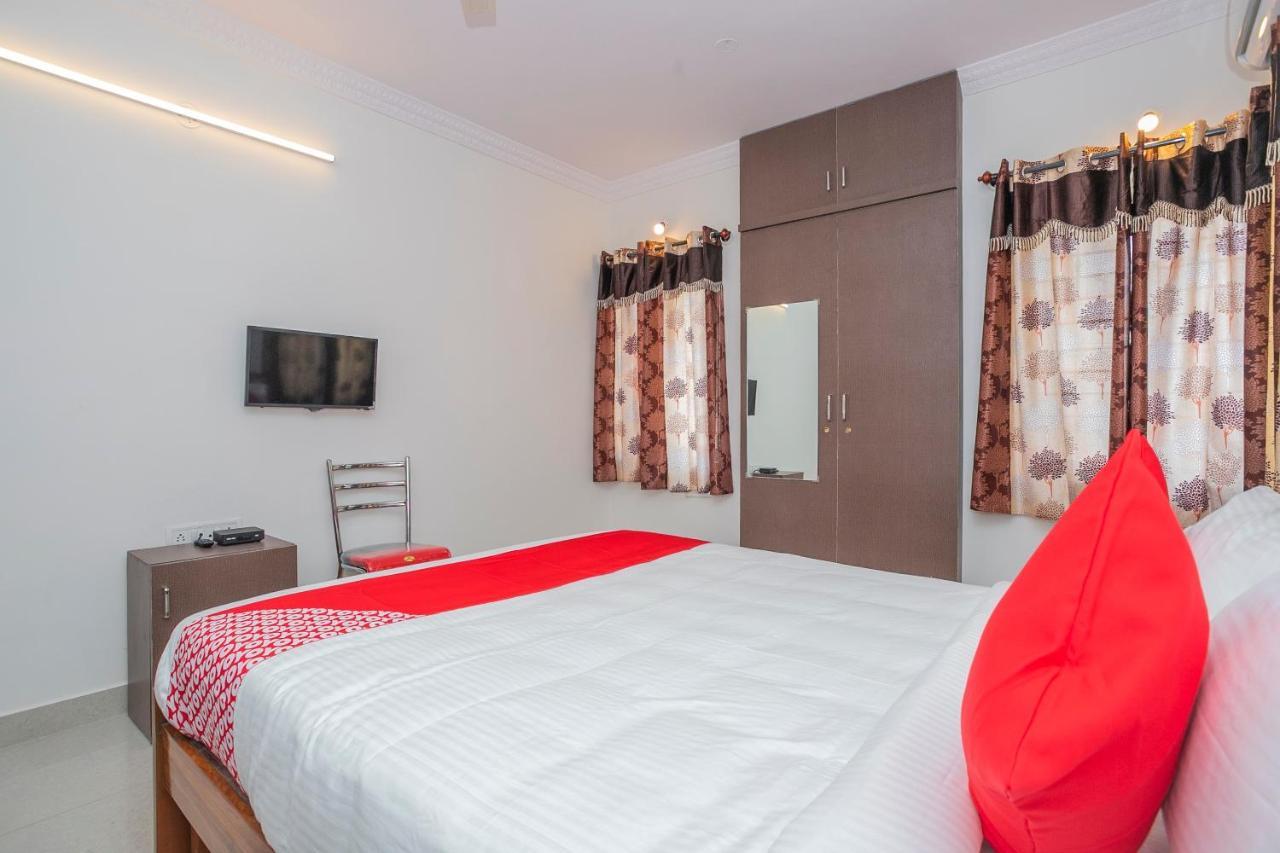 Oyo 27839 Manyata Residency Hotel Бангалор Екстериор снимка